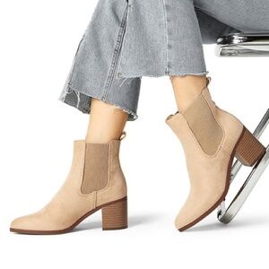 NEW Dream Pairs Pointed Toe Chelsea Ankle Boots Nude Suede 9
